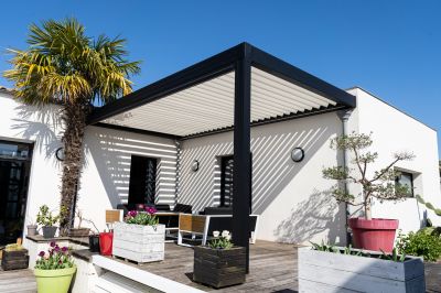 Custom Storefront Awning Options